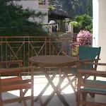 By Climbing House Aparthotel