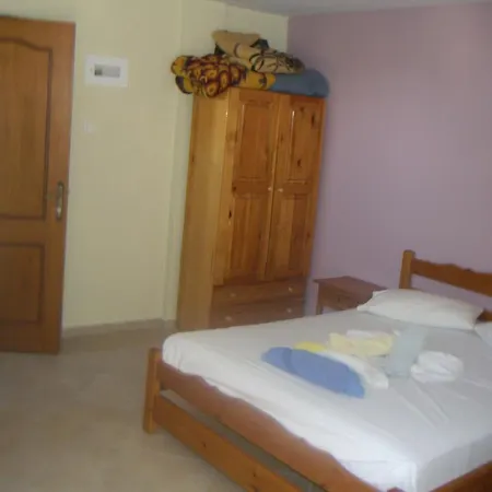 By Climbing House Hotel apartamentowy Panormos (Kalymnos)