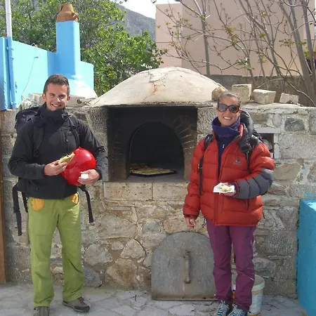 アパートホテル By Climbing House Panormos (Kalymnos)