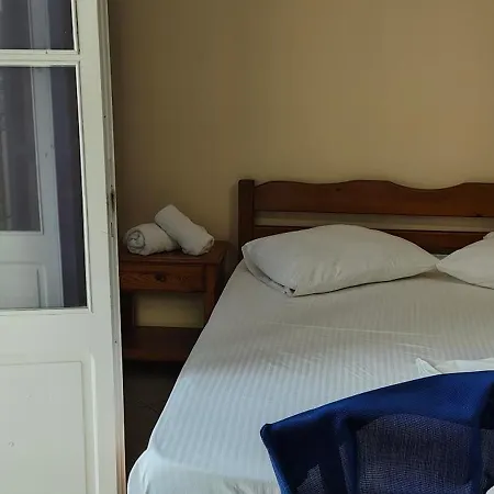 By Climbing House 3* Panormos (Kalymnos)