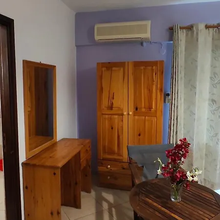 By Climbing House Ξενοδοχείο με διαμερίσματα