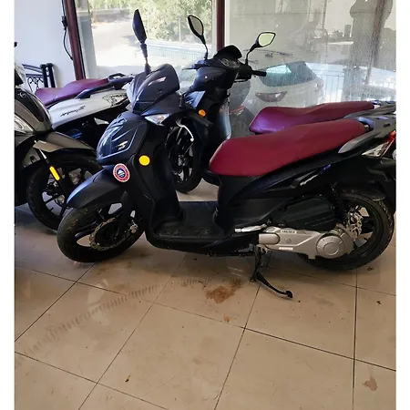 By Climbing House