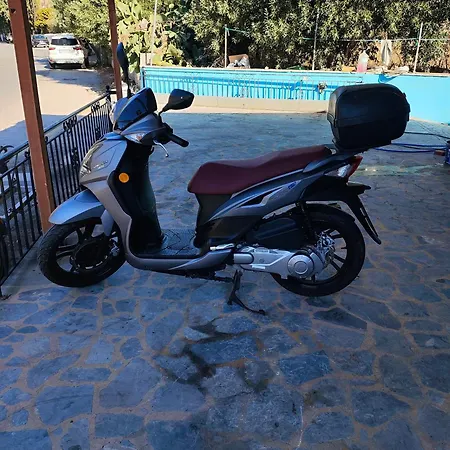 By Climbing House Ξενοδοχείο με διαμερίσματα 4*