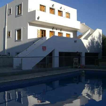 By Climbing House Hotel apartamentowy Panormos (Kalymnos)