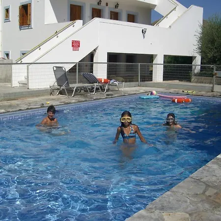 By Climbing House Ξενοδοχείο με διαμερίσματα 4*