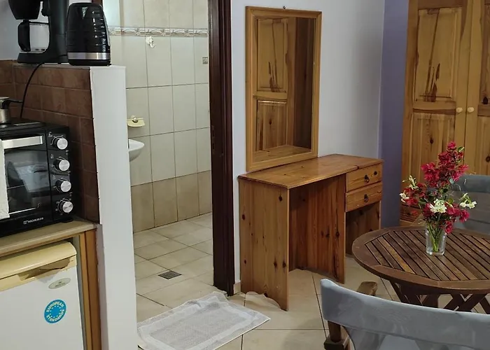 By Climbing House 3*