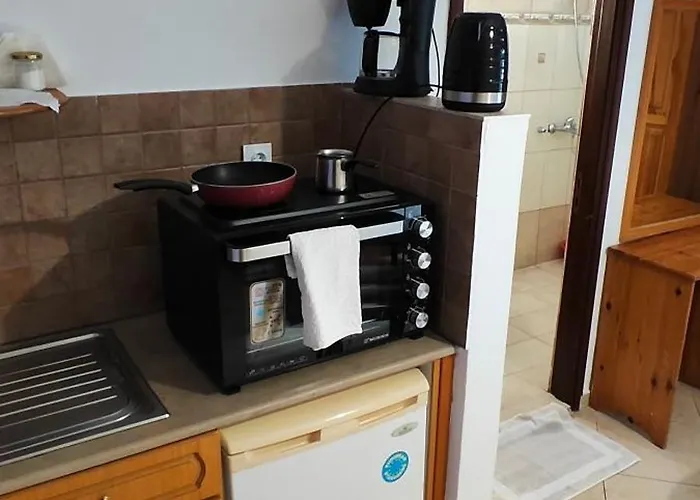 By Climbing House 3* Panormos (Kalymnos)