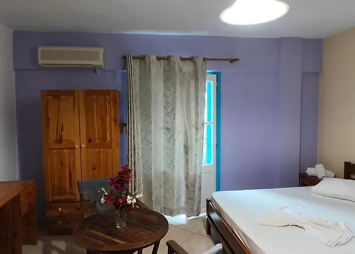 By Climbing House 3*